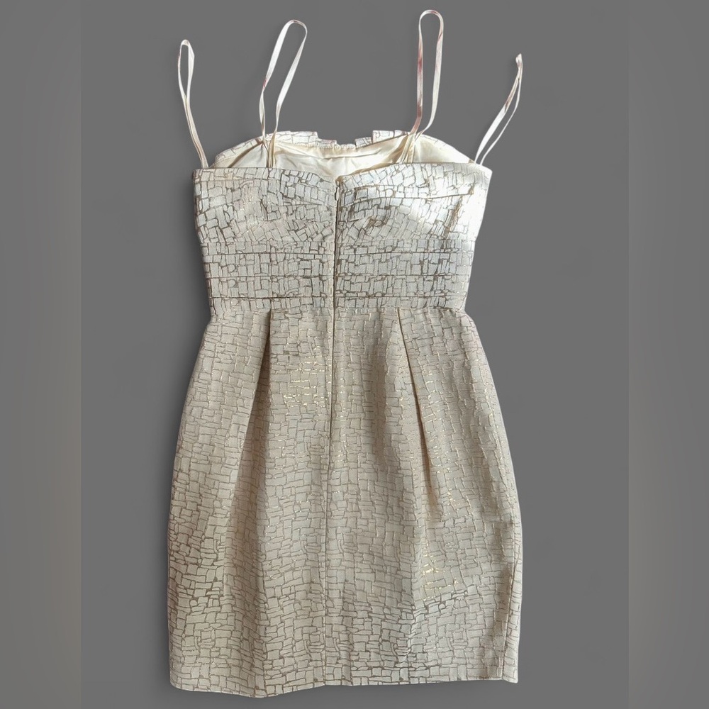 Max & Cleo Strapless Shimmering Gold Minidress 4 - Picture 8 of 12